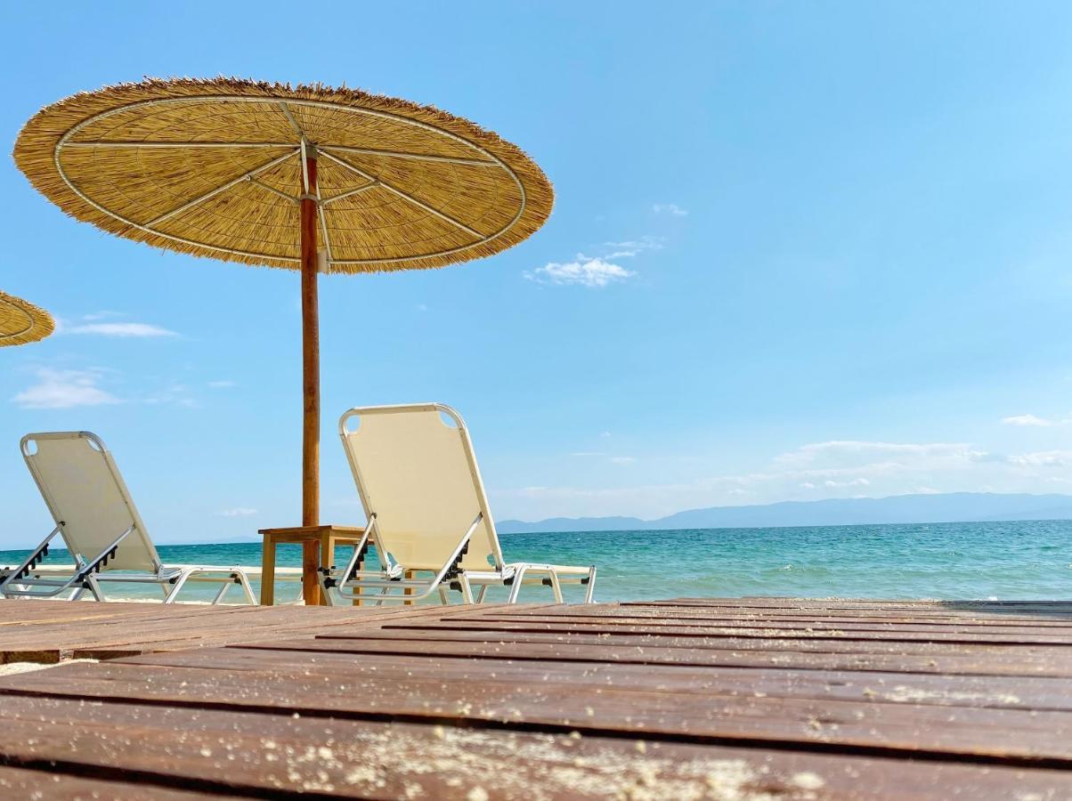 Mareleon Camping Ofrínion Dış mekan fotoğraf