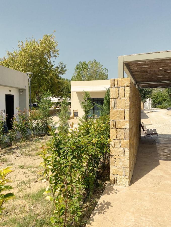 Mareleon Camping Ofrínion Dış mekan fotoğraf
